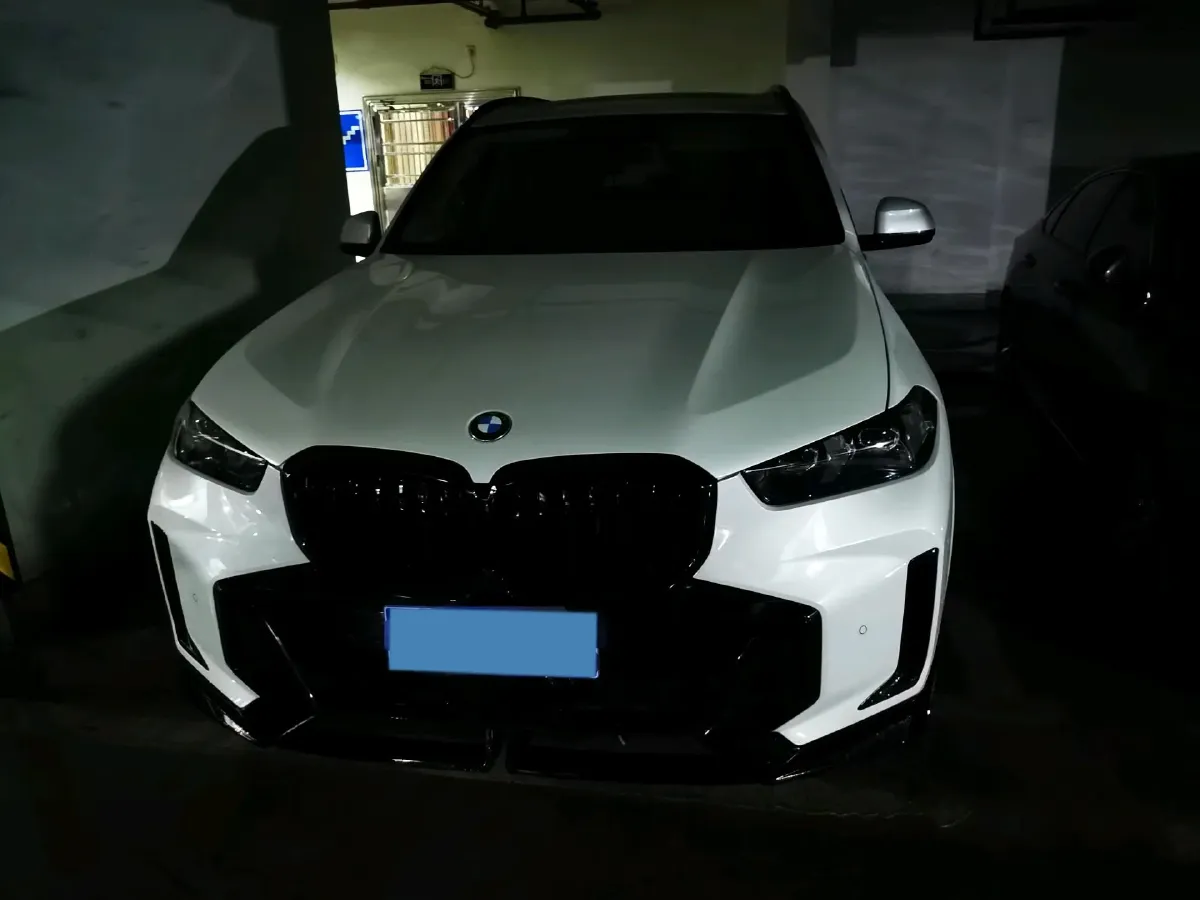 2023 BMW X5 2.0T 258HP L4 8AT,autocango,china used car exporter,china ev exporter,chinese used car exporter,chinese used ev exporter