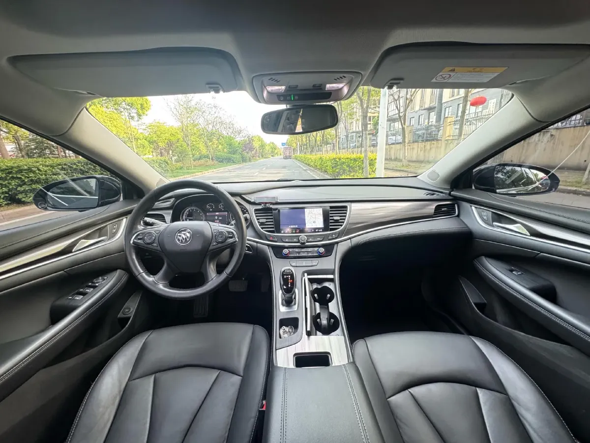 2014 Buick GL8 2.4L 186HP L4 6AT,autocango,china used car exporter,china ev exporter,chinese used car exporter,chinese used ev exporter