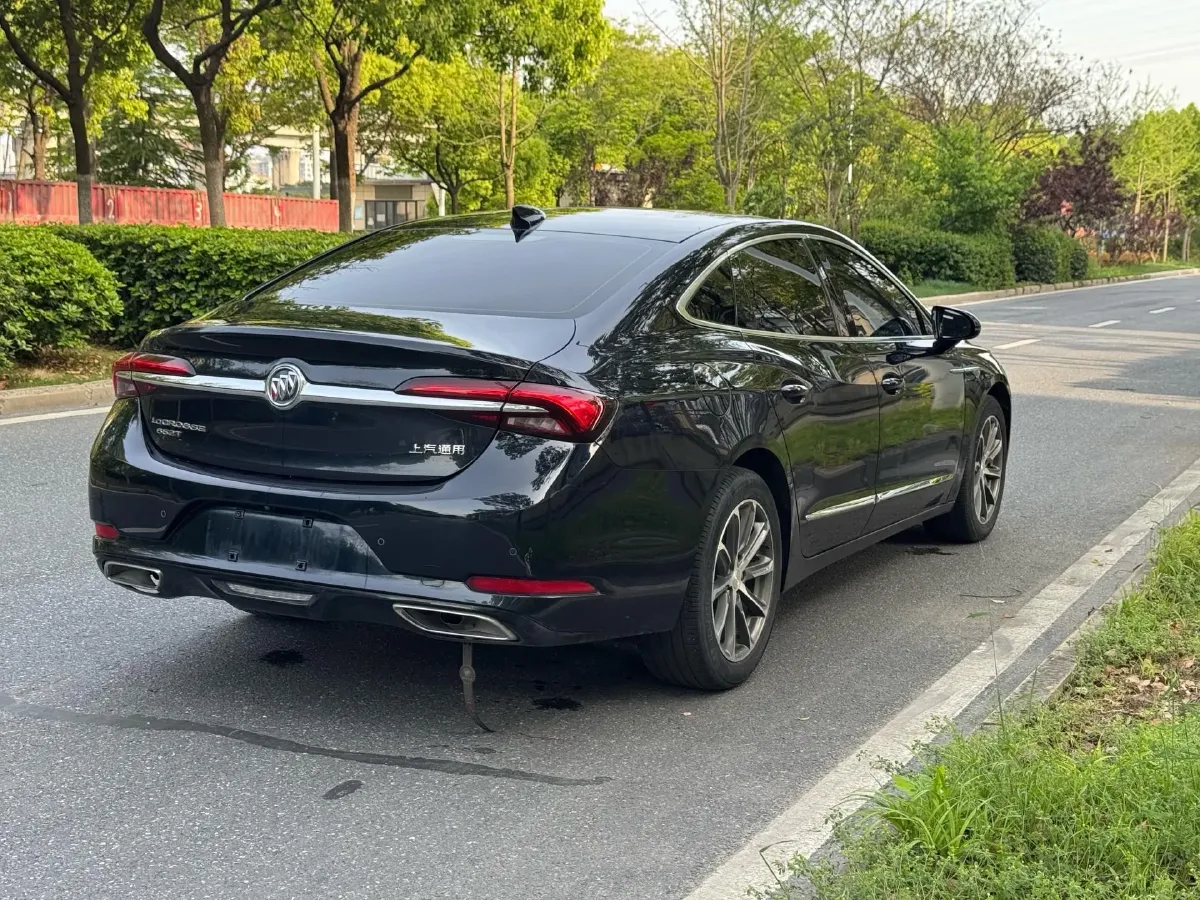 2014 Buick GL8 2.4L 186HP L4 6AT,autocango,china used car exporter,china ev exporter,chinese used car exporter,chinese used ev exporter
