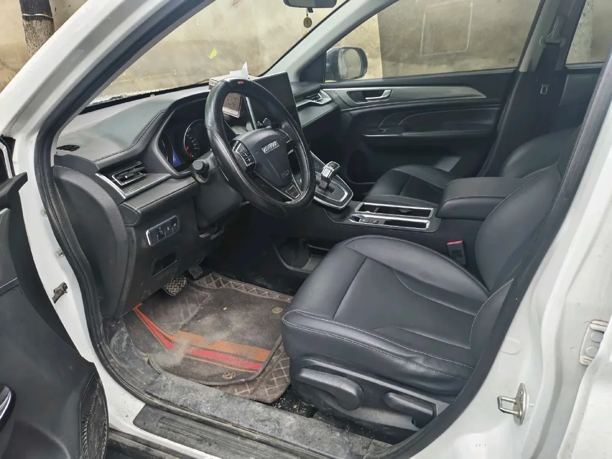 2023 Haval M6 1.5T 150HP L4 7DCT,autocango,china used car exporter,china ev exporter,chinese used car exporter,chinese used ev exporter