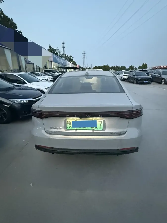 2025 Fulwin FulwinA8L 1.5T 156HP L4 1DHT PHEV 18.67KWH,autocango,china used car exporter,china ev exporter,chinese used car exporter,chinese used ev exporter