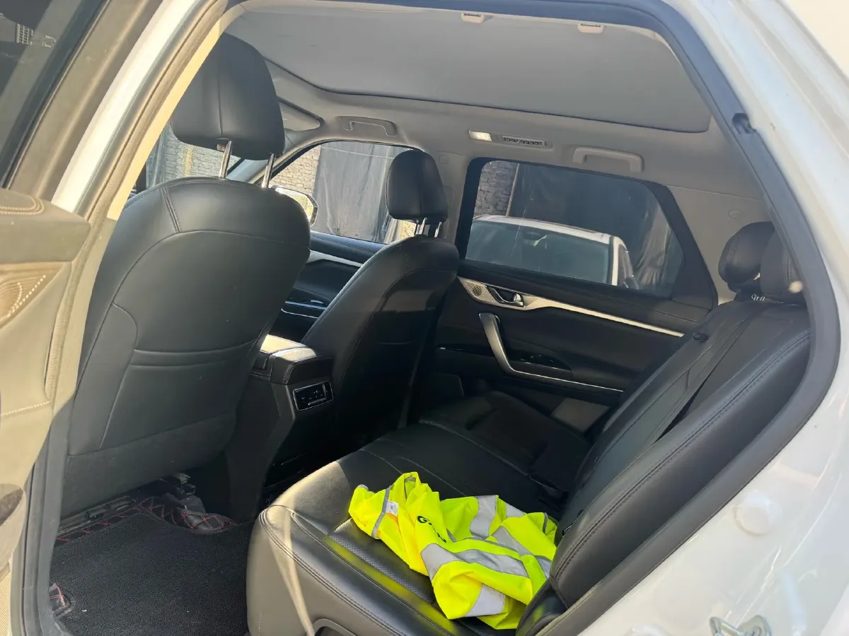 2019 ChangAn CS95 2.0T 233HP L4 6AT,autocango,china used car exporter,china ev exporter,chinese used car exporter,chinese used ev exporter