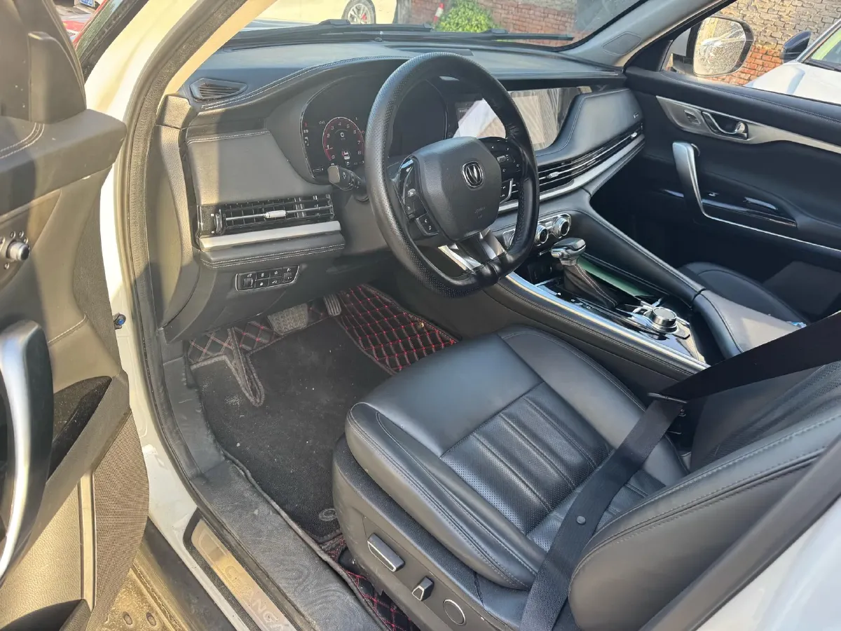 2019 ChangAn CS95 2.0T 233HP L4 6AT,autocango,china used car exporter,china ev exporter,chinese used car exporter,chinese used ev exporter