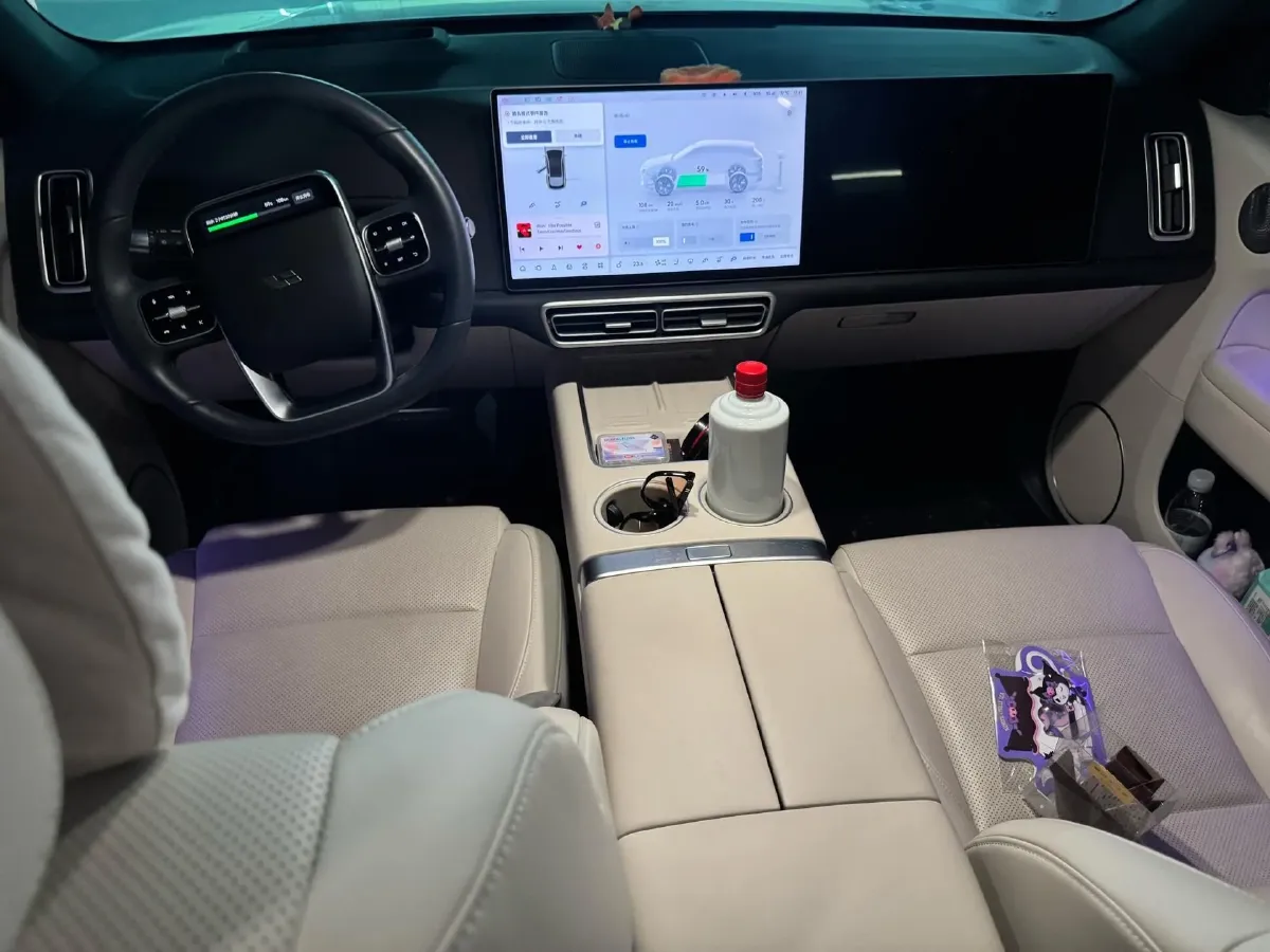 2024 Li L6 Range Extended 154HP L4 REEV 36.8KWH,autocango,china used car exporter,china ev exporter,chinese used car exporter,chinese used ev exporter