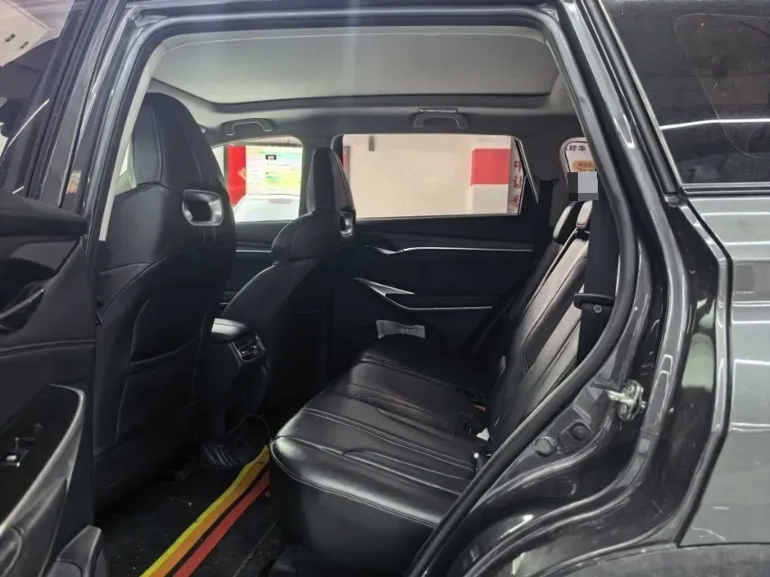 2021 ChangAn CS75 Plus 2.0T 233HP L4 8AT,autocango,china used car exporter,china ev exporter,chinese used car exporter,chinese used ev exporter