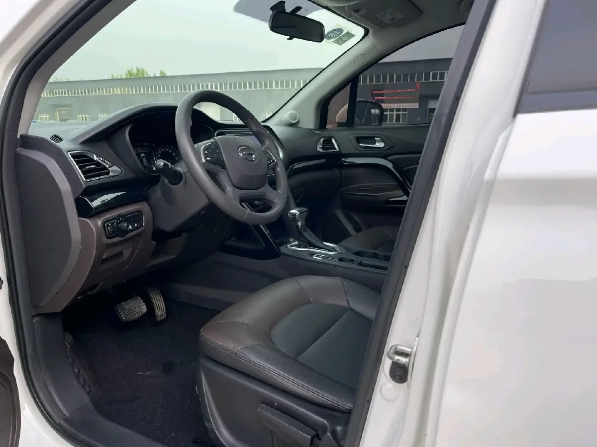 2018 GAC Trumpchi GS4 1.5T 152HP L4 6AT,autocango,china used car exporter,china ev exporter,chinese used car exporter,chinese used ev exporter