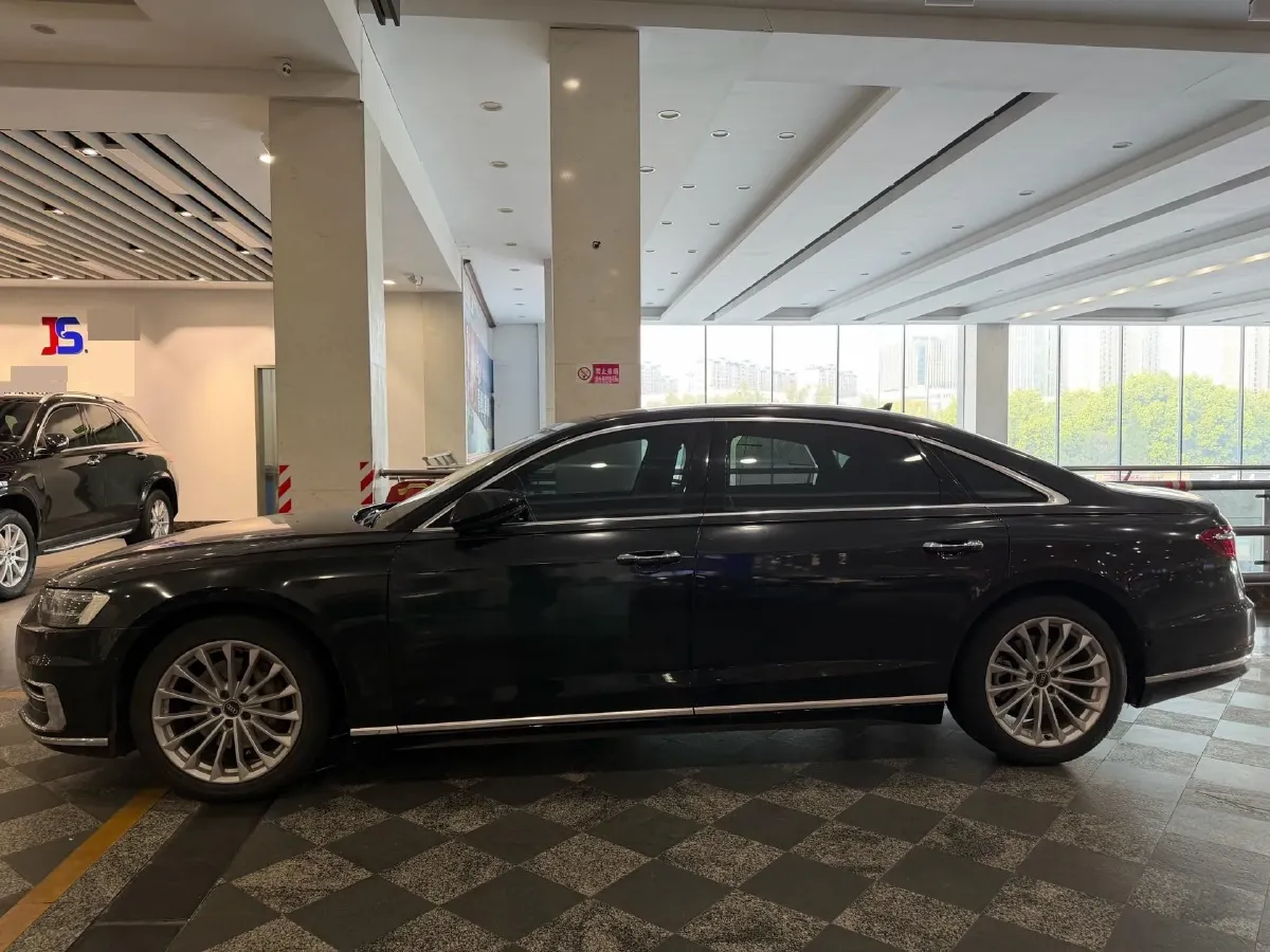 2021 Audi A8 3.0T 286HP V6 8AT,autocango,china used car exporter,china ev exporter,chinese used car exporter,chinese used ev exporter