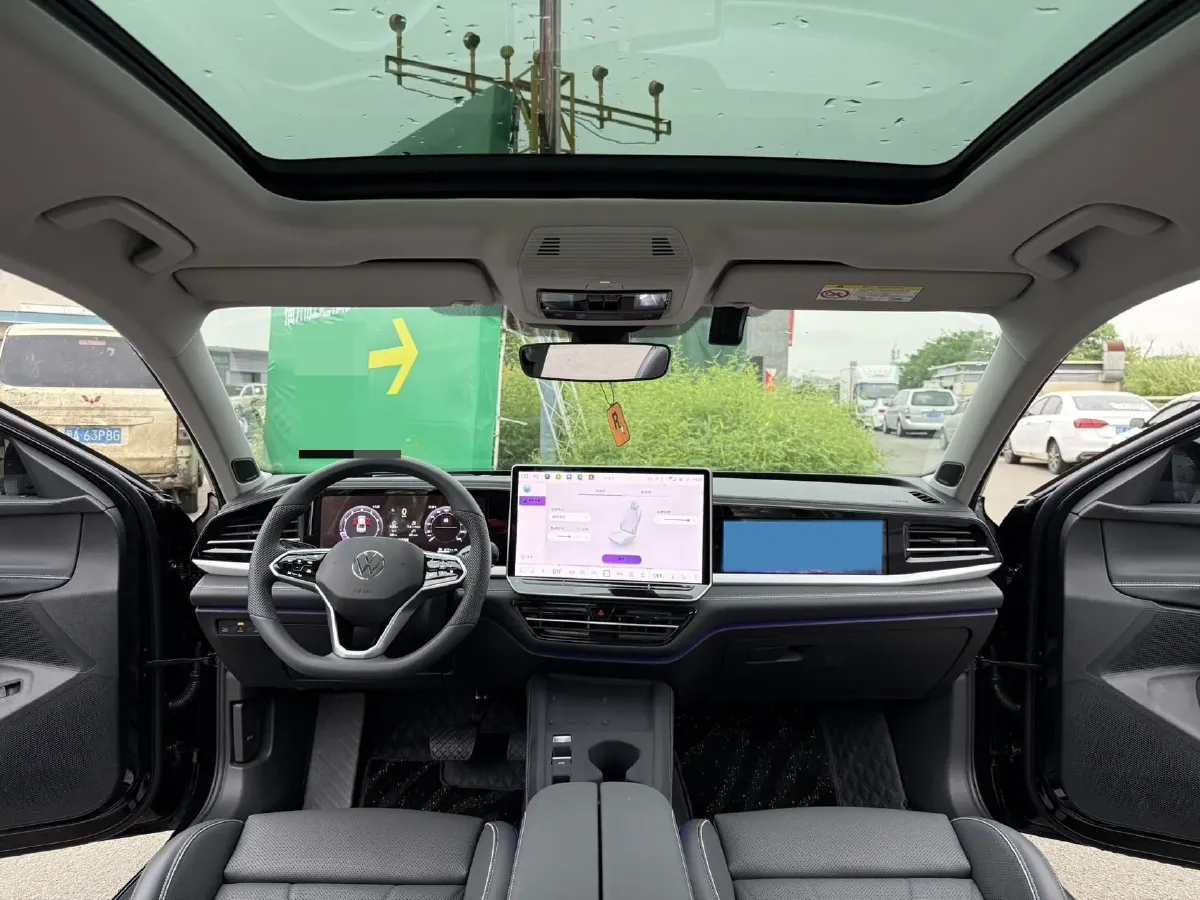 2026 Volkswagen Passat 2.0T 220HP L4 7DCT,autocango,china used car exporter,china ev exporter,chinese used car exporter,chinese used ev exporter