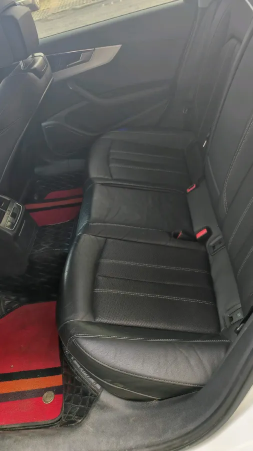 2021 Audi A4L 2.0T 190HP L4 7DCT,autocango,china used car exporter,china ev exporter,chinese used car exporter,chinese used ev exporter