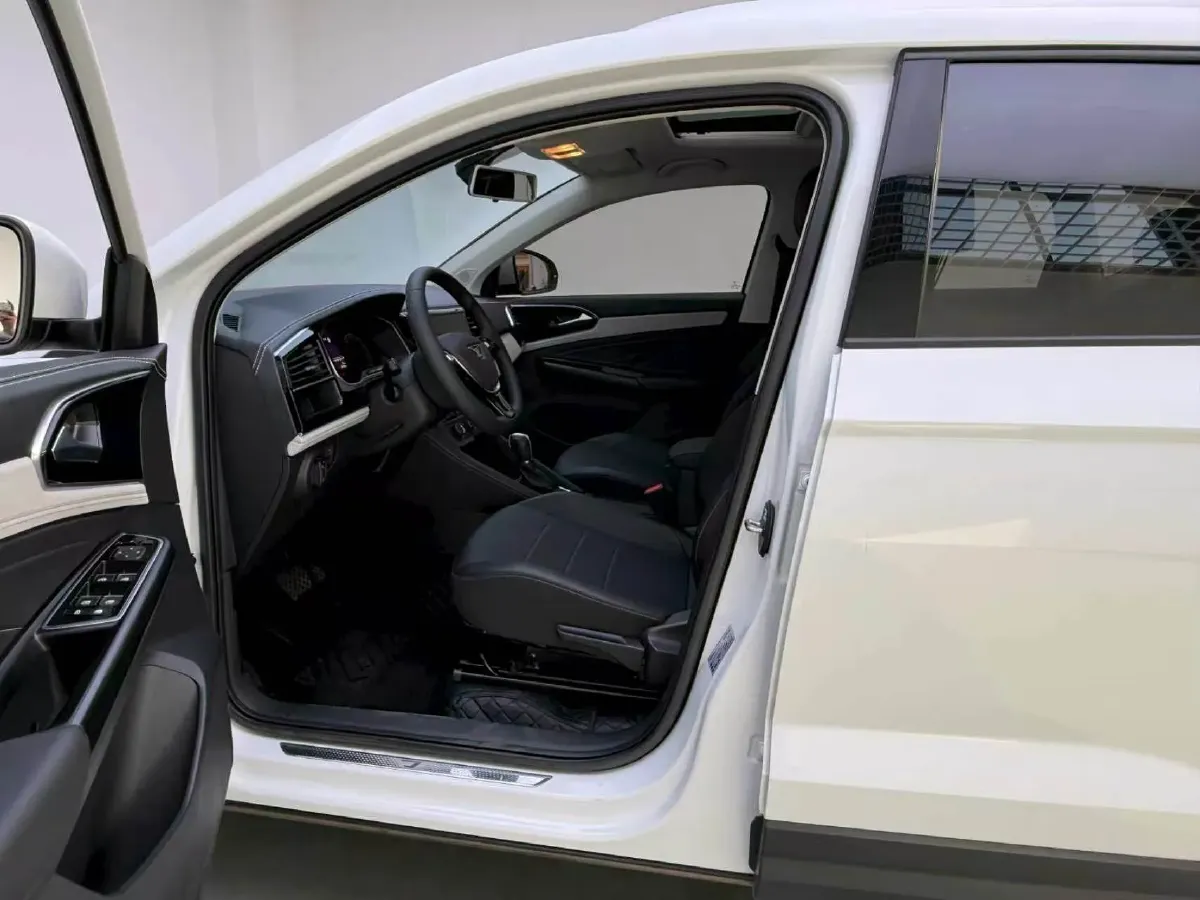 2022 Jetta VS5 1.4T 150HP L4 6AT,autocango,china used car exporter,china ev exporter,chinese used car exporter,chinese used ev exporter