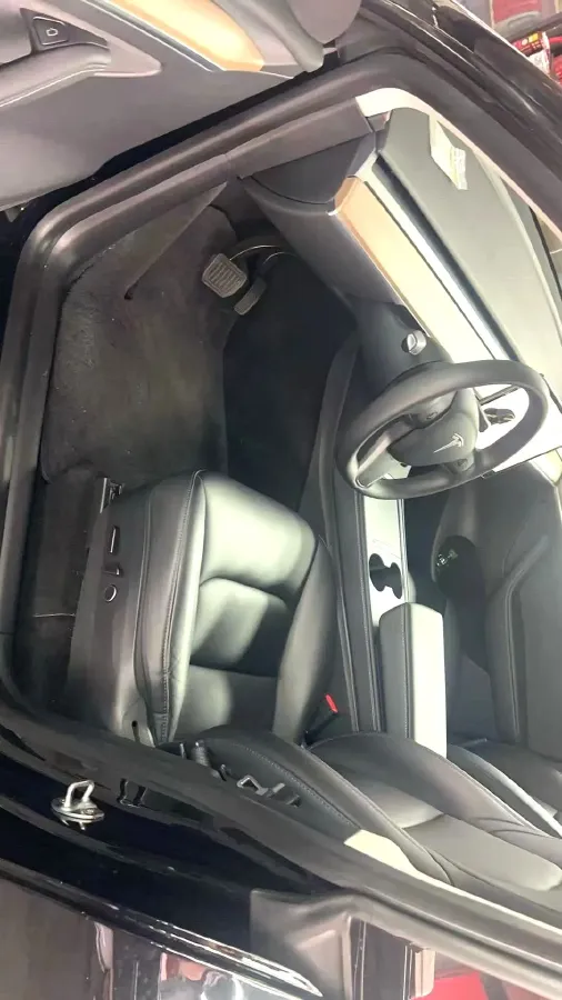 2021 Tesla Model Y BEV 60KWH,autocango,china used car exporter,china ev exporter,chinese used car exporter,chinese used ev exporter