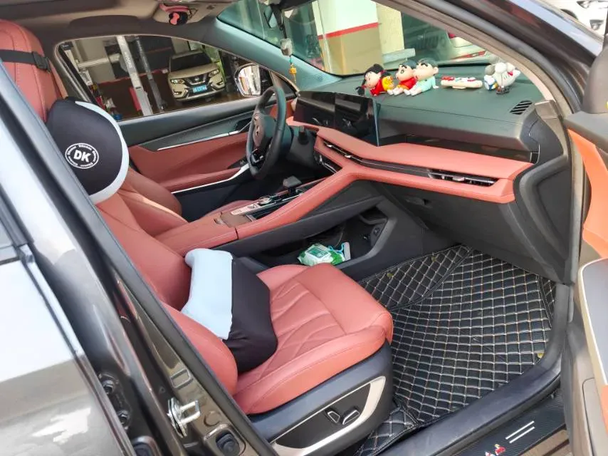 2024 ChangAn CS75 Plus 1.5T 188HP L4 8AT,autocango,china used car exporter,china ev exporter,chinese used car exporter,chinese used ev exporter