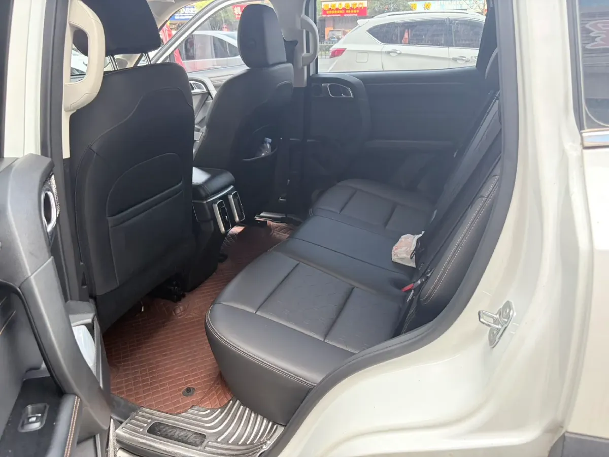 2022 Haval Dargo 1.5T 184HP L4 7DCT,autocango,china used car exporter,china ev exporter,chinese used car exporter,chinese used ev exporter