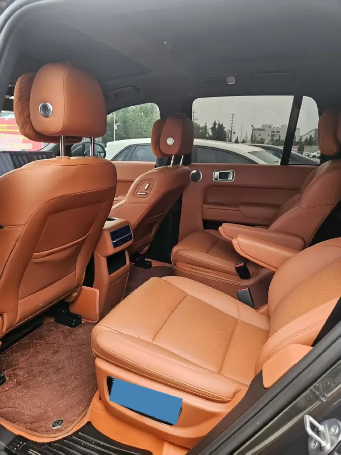 2024 Volvo S60 2.0T 197HP L4 7DCT,autocango,china used car exporter,china ev exporter,chinese used car exporter,chinese used ev exporter