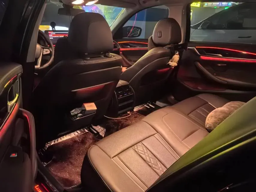 2021 BMW 5 Series 2.0T 184HP L4 8AT,autocango,china used car exporter,china ev exporter,chinese used car exporter,chinese used ev exporter