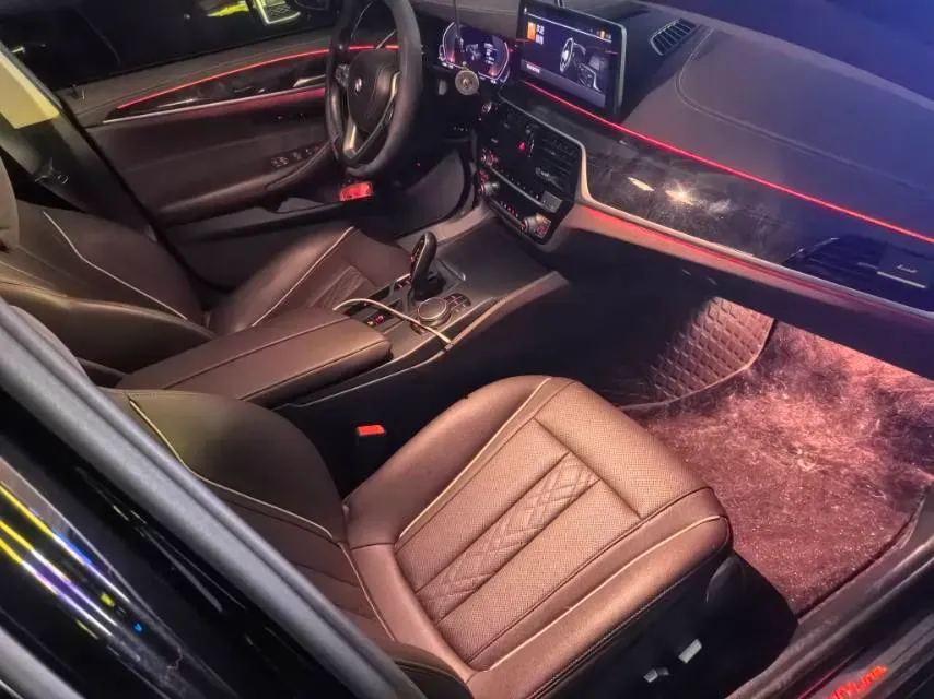 2021 BMW 5 Series 2.0T 184HP L4 8AT,autocango,china used car exporter,china ev exporter,chinese used car exporter,chinese used ev exporter