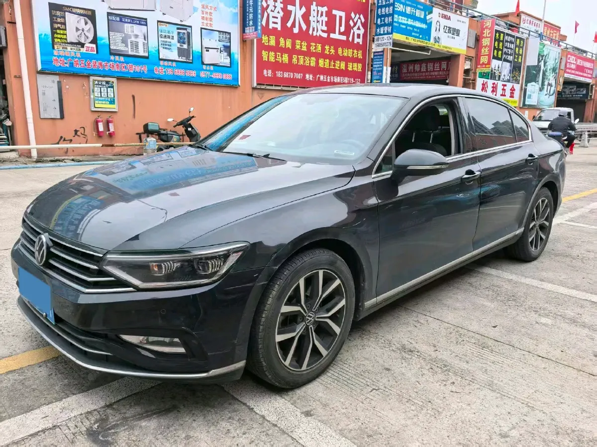 2020 Volkswagen Magotan 1.4T 150HP L4 7DCT,autocango,china used car exporter,china ev exporter,chinese used car exporter,chinese used ev exporter