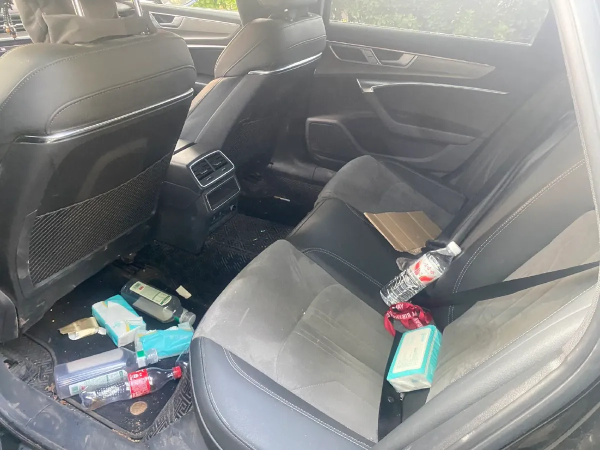 2023 Audi A6L 2.0T 190HP L4 7DCT,autocango,china used car exporter,china ev exporter,chinese used car exporter,chinese used ev exporter