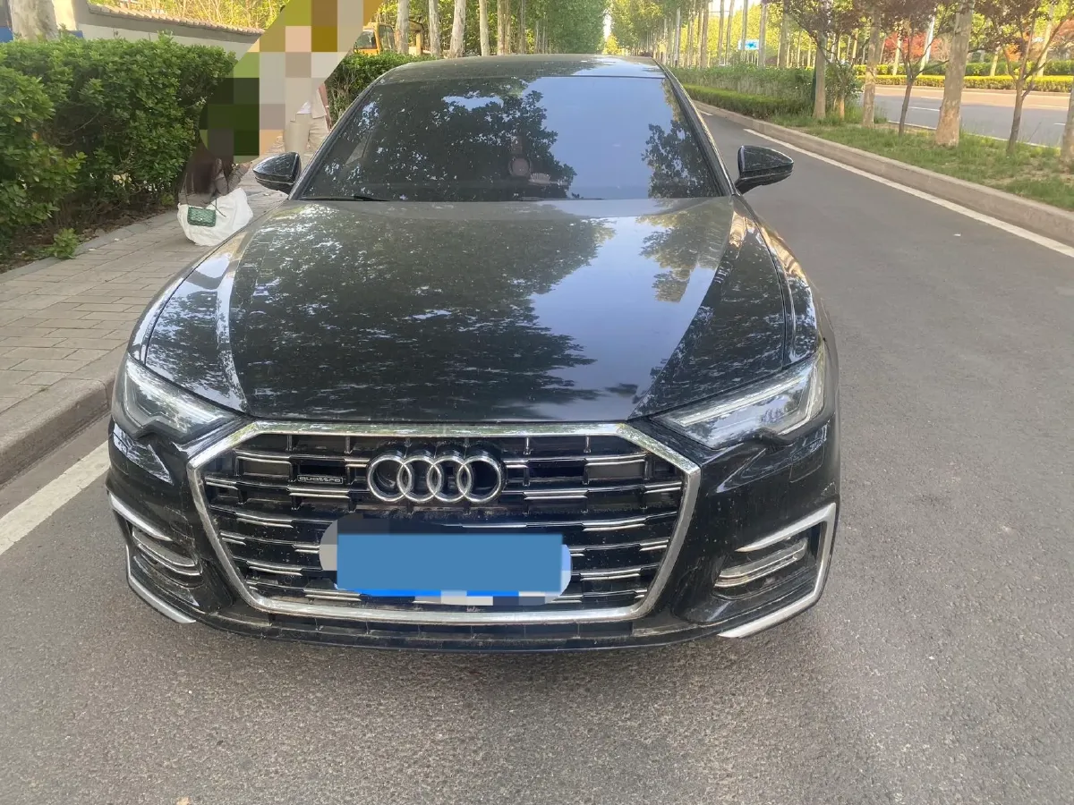 2023 Audi A6L 2.0T 190HP L4 7DCT,autocango,china used car exporter,china ev exporter,chinese used car exporter,chinese used ev exporter