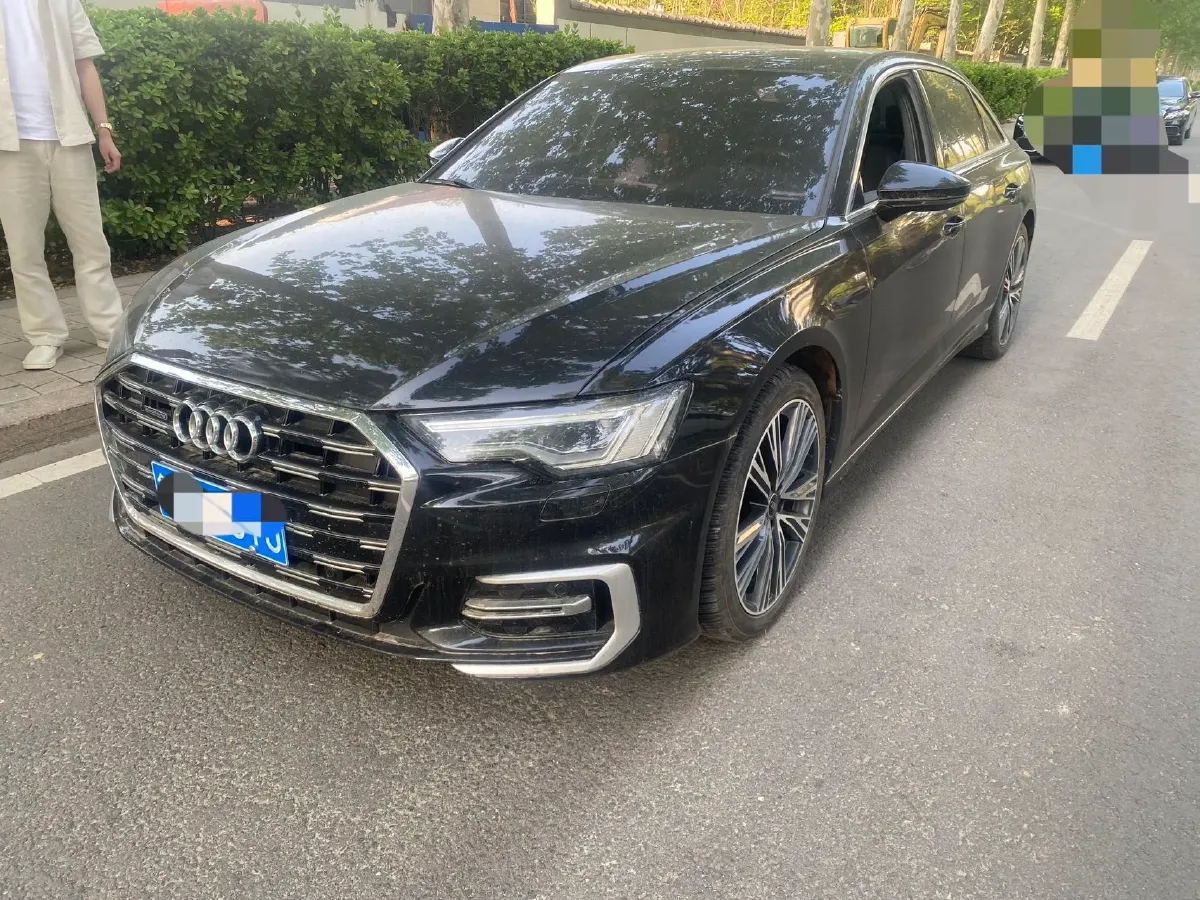 2023 Audi A6L 2.0T 190HP L4 7DCT,autocango,china used car exporter,china ev exporter,chinese used car exporter,chinese used ev exporter