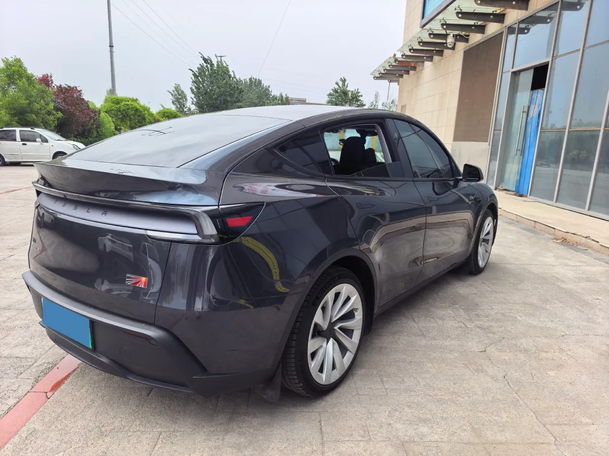 2025 Tesla Model Y BEV,autocango,china used car exporter,china ev exporter,chinese used car exporter,chinese used ev exporter