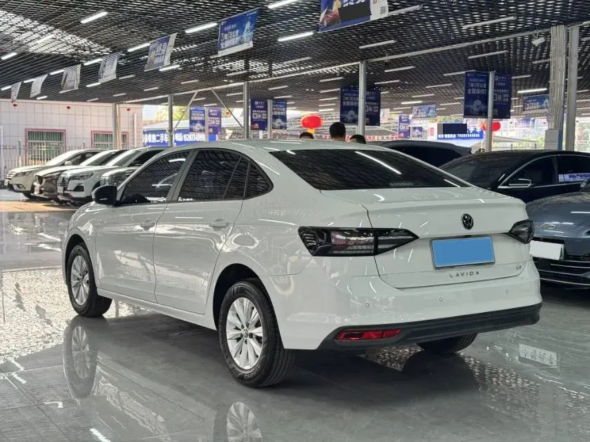 2025 Volkswagen Lavida 1.5L 110HP L4 6AT,autocango,china used car exporter,china ev exporter,chinese used car exporter,chinese used ev exporter