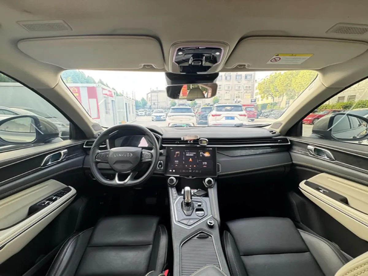 2022 LYNK&CO 05 2.0T 254HP L4 8AT,autocango,china used car exporter,china ev exporter,chinese used car exporter,chinese used ev exporter