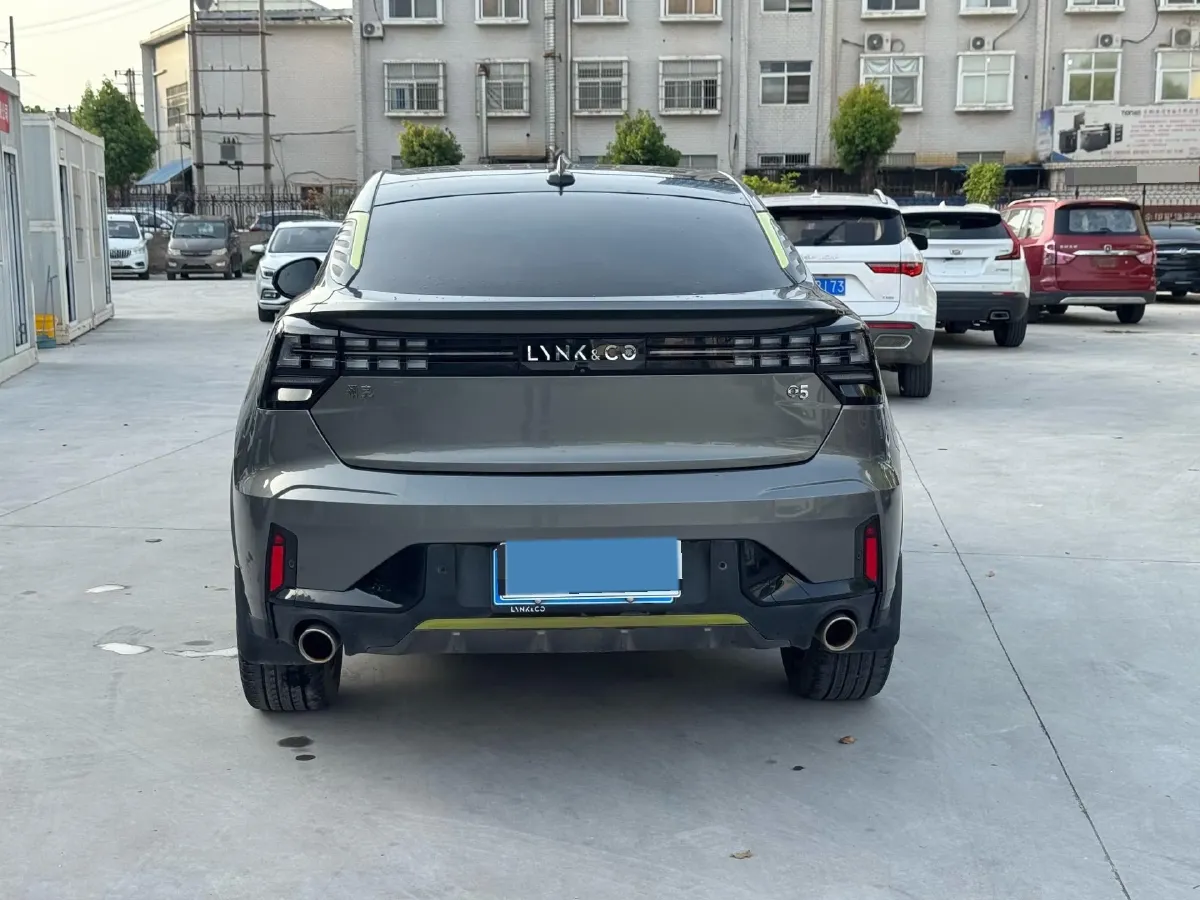 2022 LYNK&CO 05 2.0T 254HP L4 8AT,autocango,china used car exporter,china ev exporter,chinese used car exporter,chinese used ev exporter