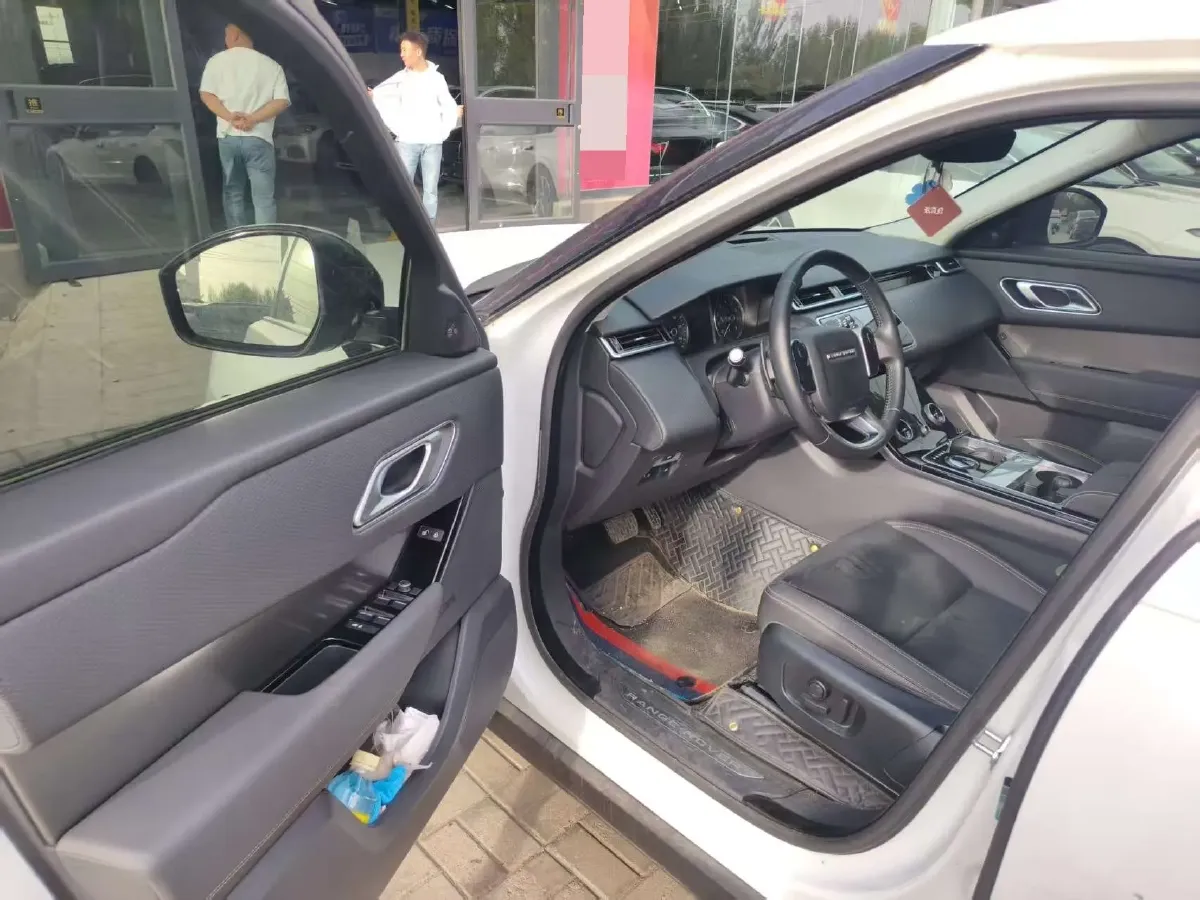 2020 Land Rover Range Rover Velar 2.0T 250HP L4 8AT,autocango,china used car exporter,china ev exporter,chinese used car exporter,chinese used ev exporter