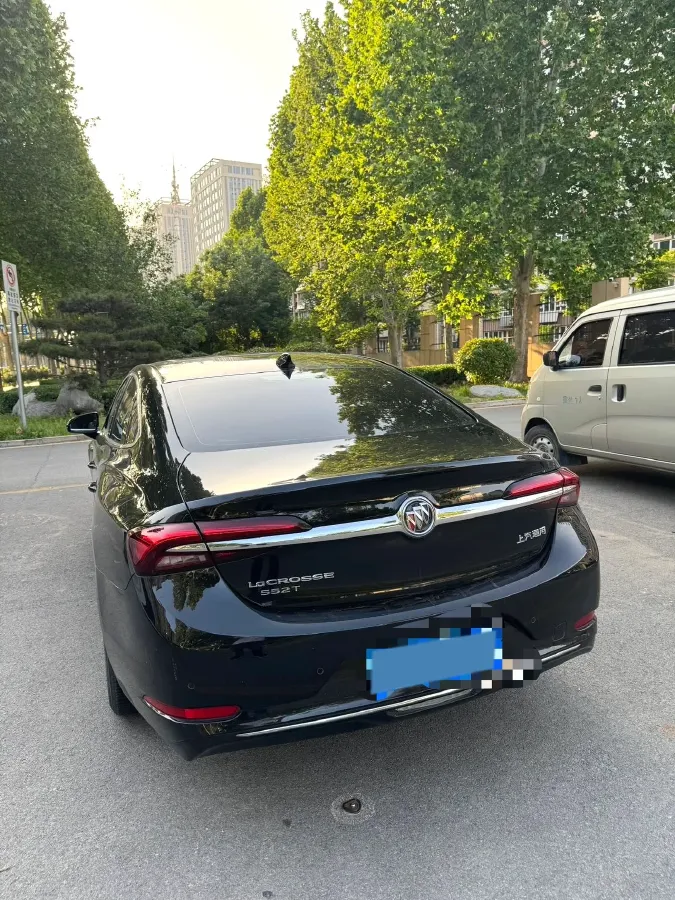 2022 Buick Larcosse 1.5T 169HP L4 9AT,autocango,china used car exporter,china ev exporter,chinese used car exporter,chinese used ev exporter
