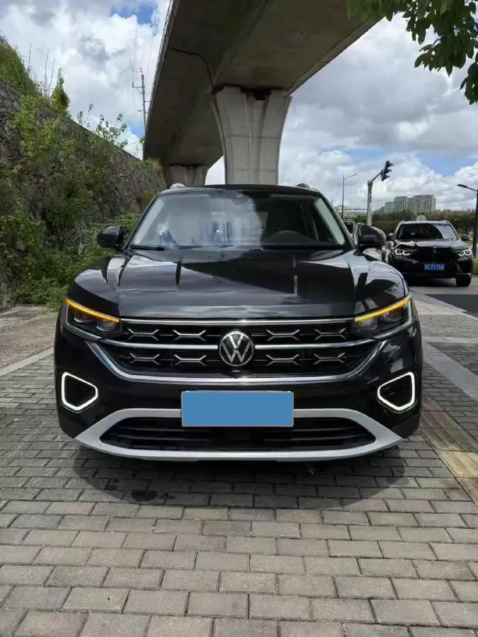2024 Volkswagen Tayron 1.5T 160HP L4 7DCT,autocango,china used car exporter,china ev exporter,chinese used car exporter,chinese used ev exporter