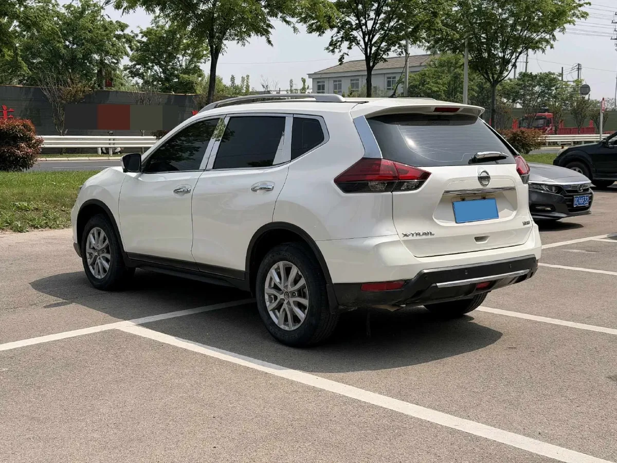2021 Nissan X-Trail 2.0L 151HP L4 CVT,autocango,china used car exporter,china ev exporter,chinese used car exporter,chinese used ev exporter