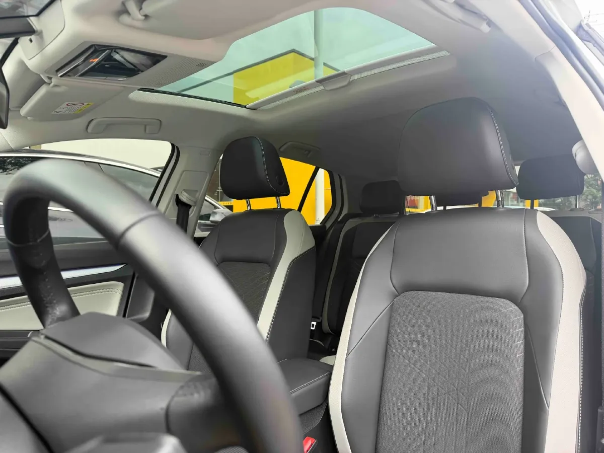 2021 Volkswagen Golf 1.4T 150HP L4 7DCT,autocango,china used car exporter,china ev exporter,chinese used car exporter,chinese used ev exporter