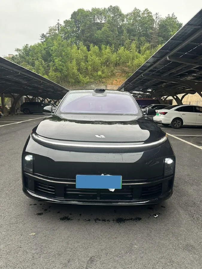 2024 Li L8 Range Extended 154HP REEV 42.8KWH,autocango,china used car exporter,china ev exporter,chinese used car exporter,chinese used ev exporter