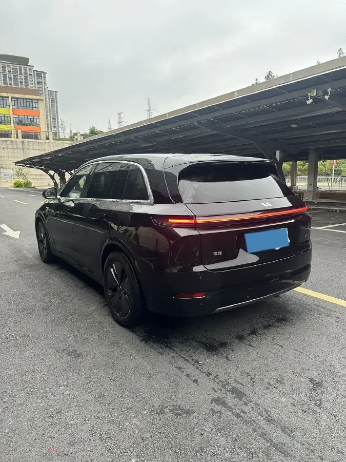 2024 Li L8 Range Extended 154HP REEV 42.8KWH,autocango,china used car exporter,china ev exporter,chinese used car exporter,chinese used ev exporter