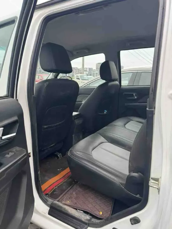 2021 Great Wall Wingle 5 2.0T 139HP L4 6MT,autocango,china used car exporter,china ev exporter,chinese used car exporter,chinese used ev exporter