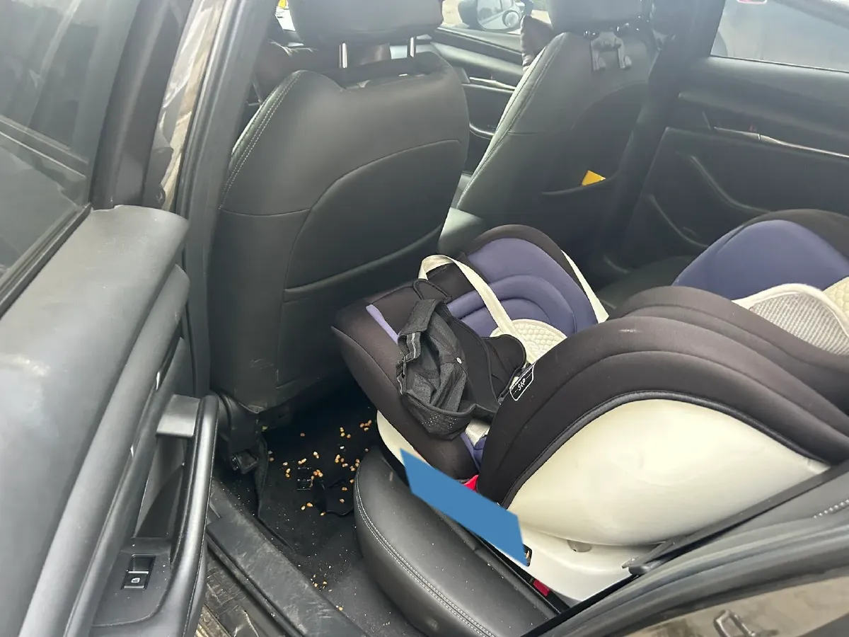 2022 Mazda 3 Axela 2.0L 158HP L4 6AT,autocango,china used car exporter,china ev exporter,chinese used car exporter,chinese used ev exporter