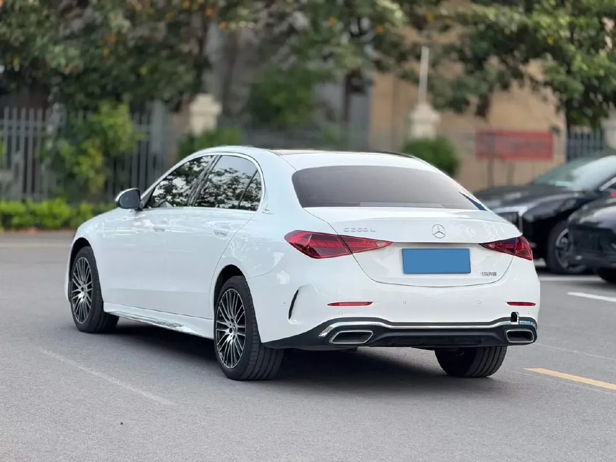 2025 Mercedes-Benz C Class 1.5T 204HP L4 9AT,autocango,china used car exporter,china ev exporter,chinese used car exporter,chinese used ev exporter