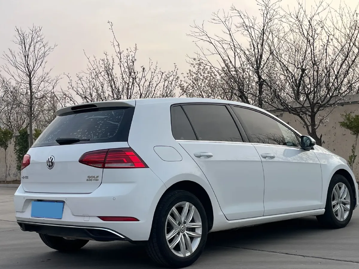 2018 Volkswagen Golf 1.4T 131HP L4 7DCT,autocango,china used car exporter,china ev exporter,chinese used car exporter,chinese used ev exporter