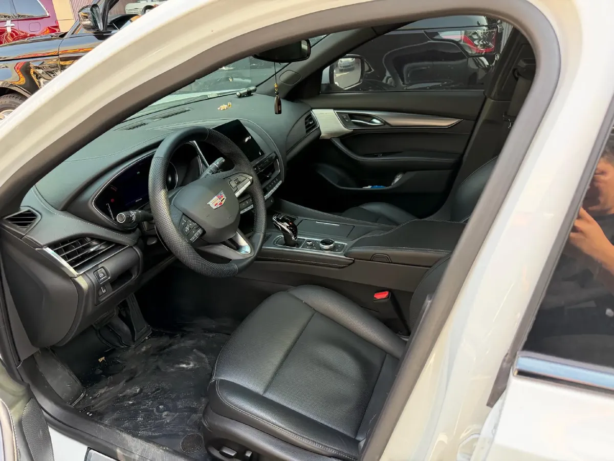 2021 Cadillac CT5 2.0T 237HP L4 10AT,autocango,china used car exporter,china ev exporter,chinese used car exporter,chinese used ev exporter