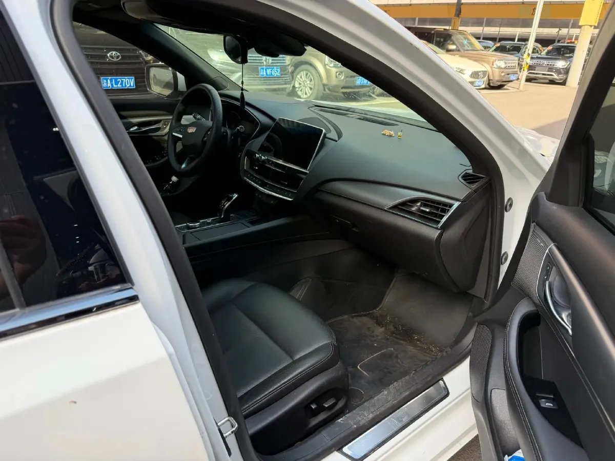 2021 Cadillac CT5 2.0T 237HP L4 10AT,autocango,china used car exporter,china ev exporter,chinese used car exporter,chinese used ev exporter