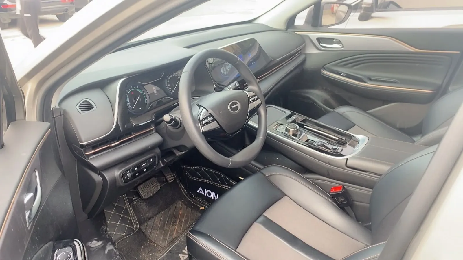 2025 Aion S Plus BEV 52.998KWH,autocango,china used car exporter,china ev exporter,chinese used car exporter,chinese used ev exporter