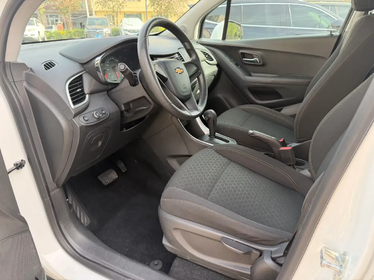 2017 Chevrolet Trax 1.4T 143HP L4 6AT,autocango,china used car exporter,china ev exporter,chinese used car exporter,chinese used ev exporter