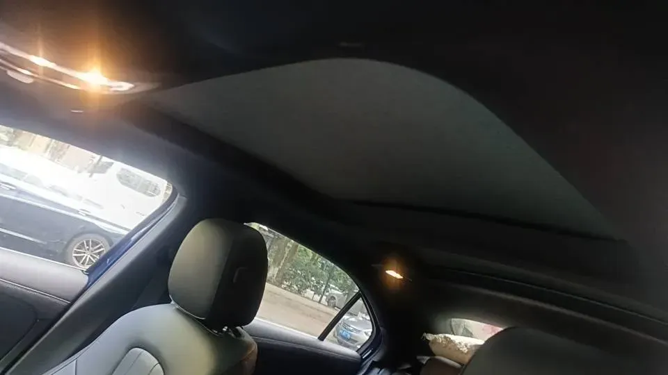 2022 Mercedes-Benz A Class 1.3T 163HP L4 7DCT,autocango,china used car exporter,china ev exporter,chinese used car exporter,chinese used ev exporter