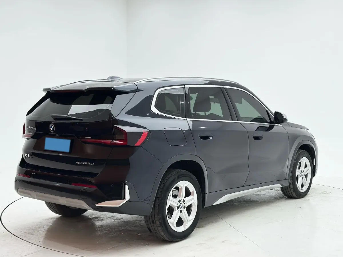 2023 BMW X1 1.5T 156HP L3 7DCT,autocango,china used car exporter,china ev exporter,chinese used car exporter,chinese used ev exporter