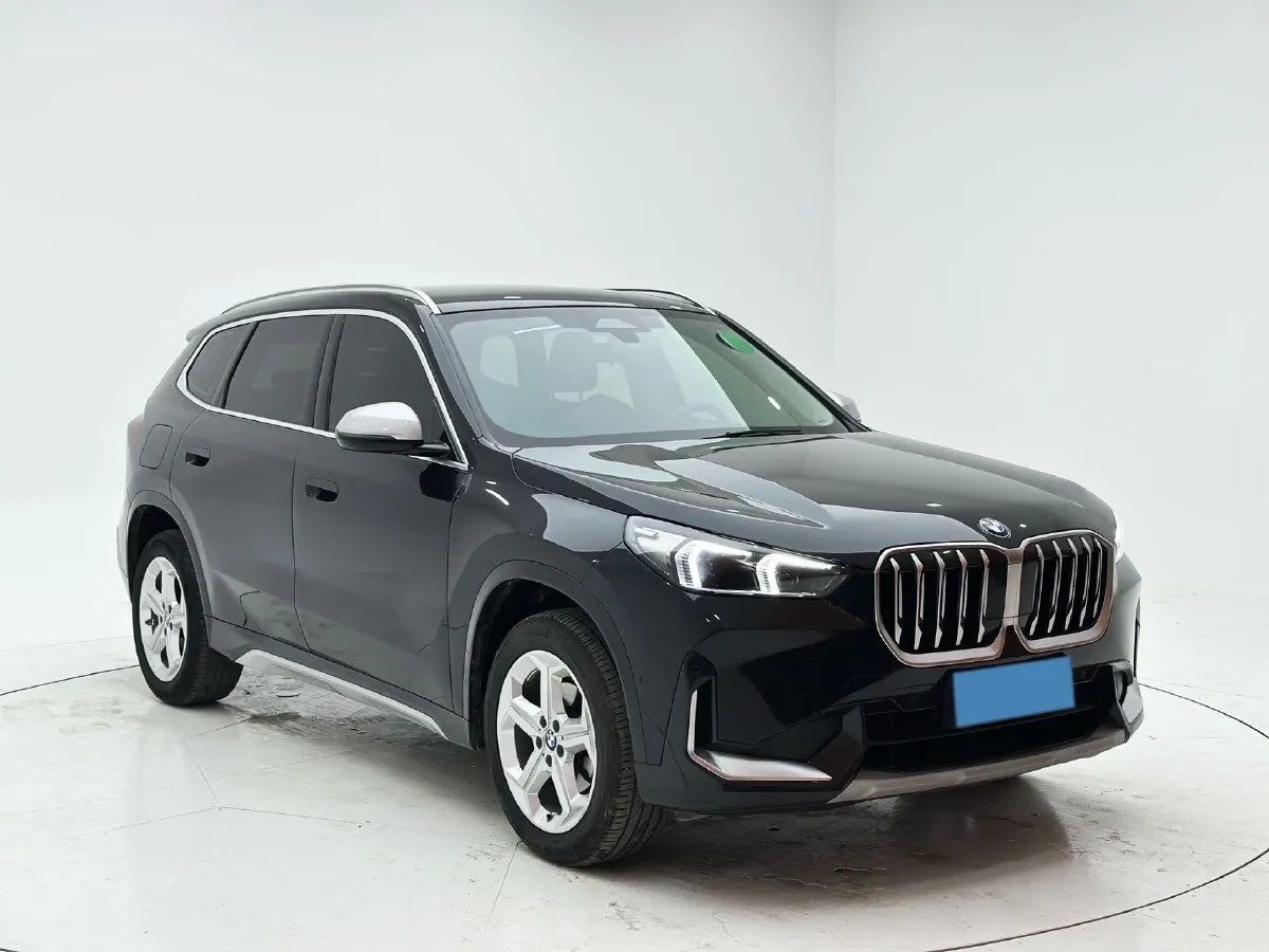 2023 BMW X1 1.5T 156HP L3 7DCT,autocango,china used car exporter,china ev exporter,chinese used car exporter,chinese used ev exporter
