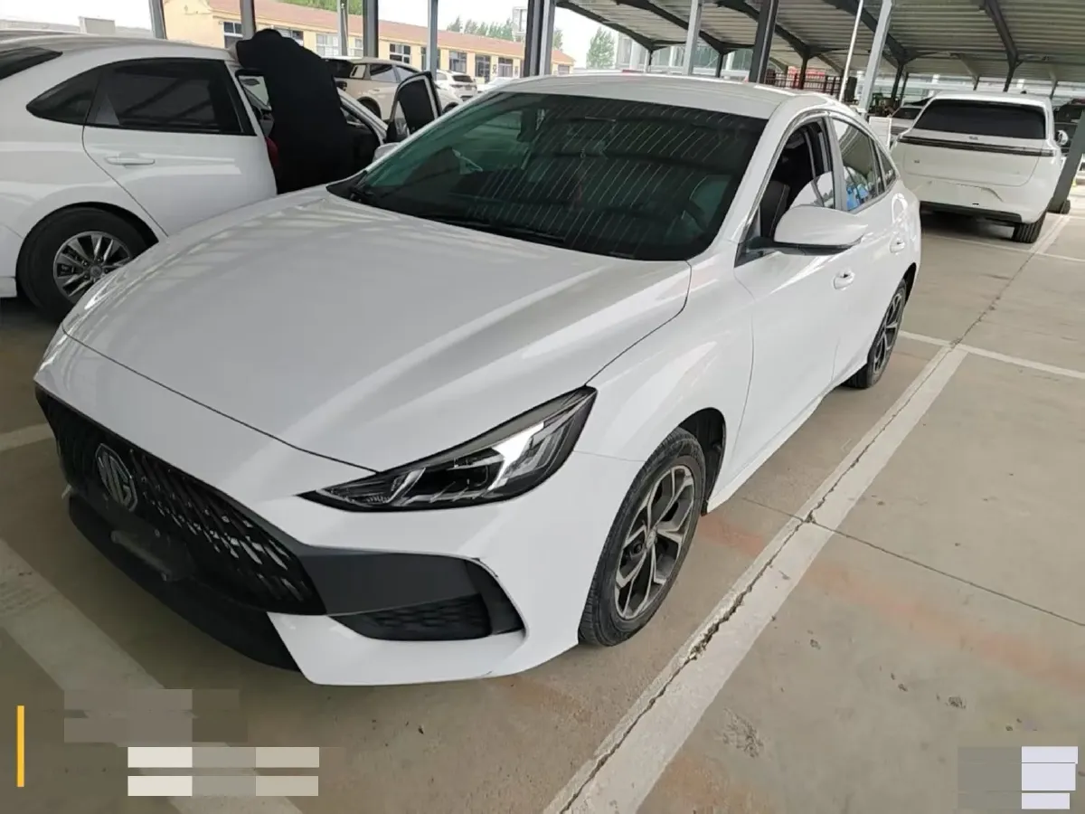 2023 MG 5 1.5L 129HP L4 5MT,autocango,china used car exporter,china ev exporter,chinese used car exporter,chinese used ev exporter
