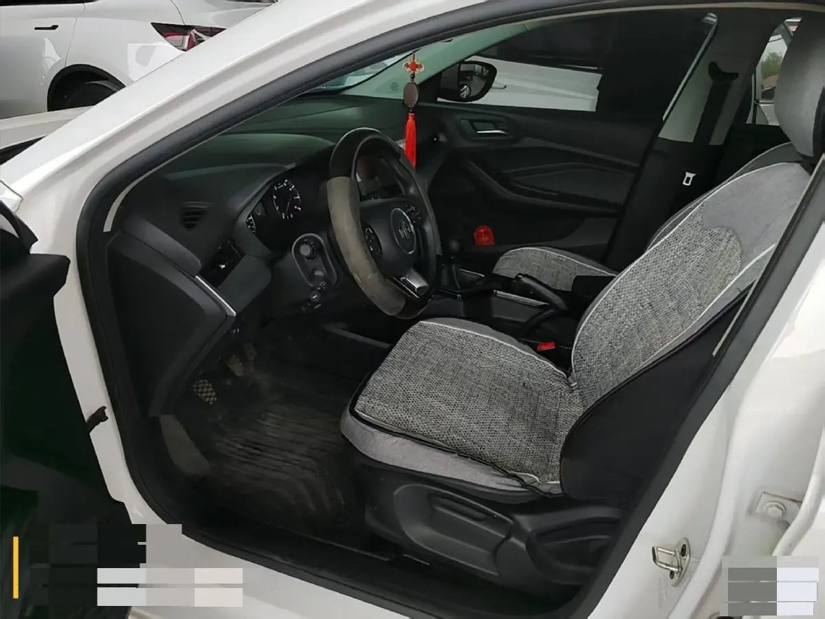 2023 MG 5 1.5L 129HP L4 5MT,autocango,china used car exporter,china ev exporter,chinese used car exporter,chinese used ev exporter