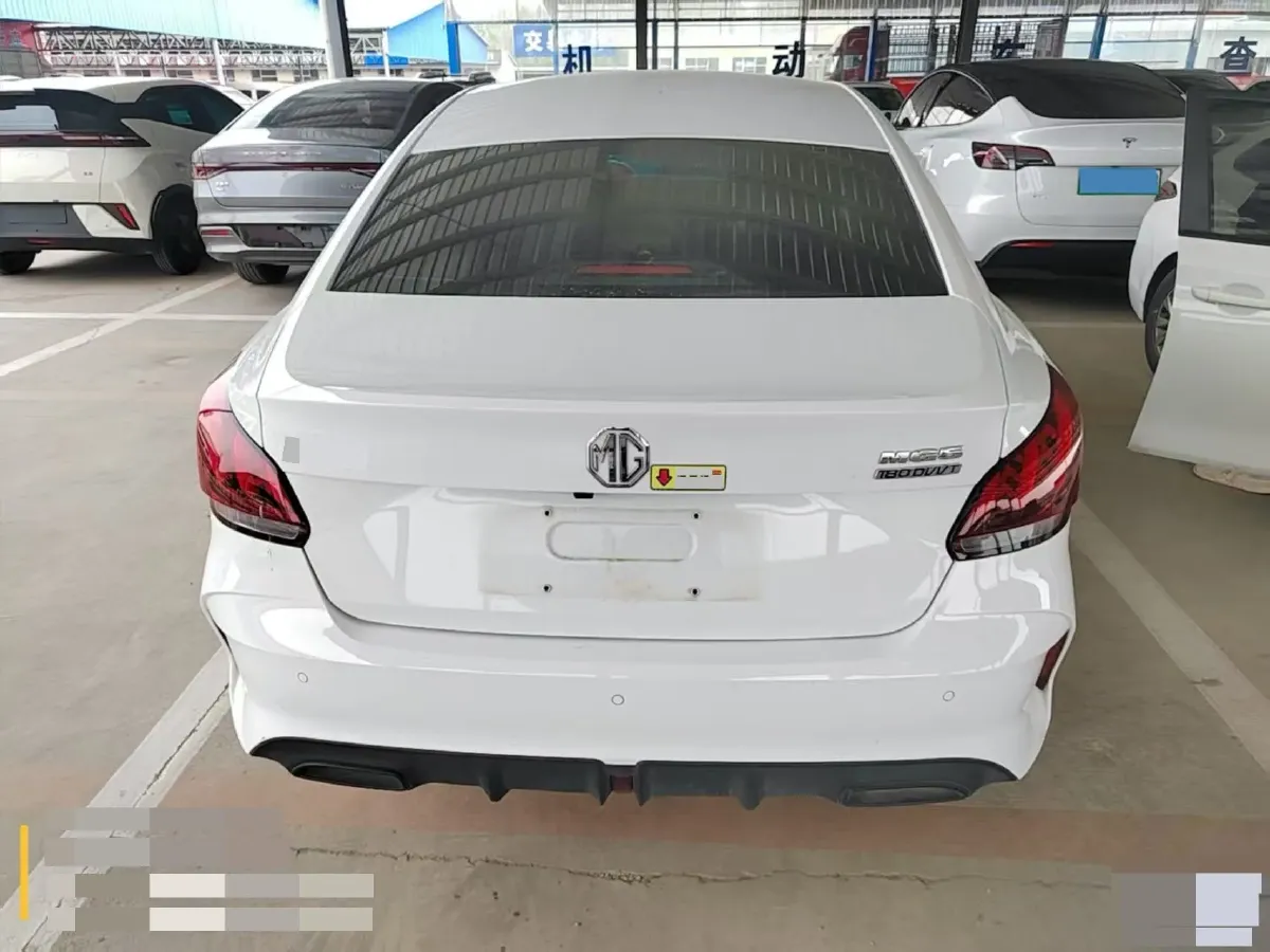 2023 MG 5 1.5L 129HP L4 5MT,autocango,china used car exporter,china ev exporter,chinese used car exporter,chinese used ev exporter