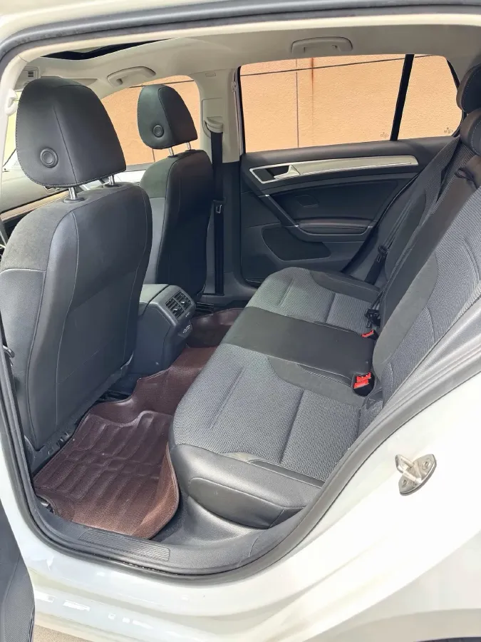 2020 Volkswagen Golf 1.4T 150HP L4 7DCT,autocango,china used car exporter,china ev exporter,chinese used car exporter,chinese used ev exporter